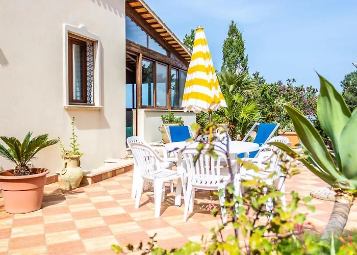 Villa Verde Con Vista Sul Mare