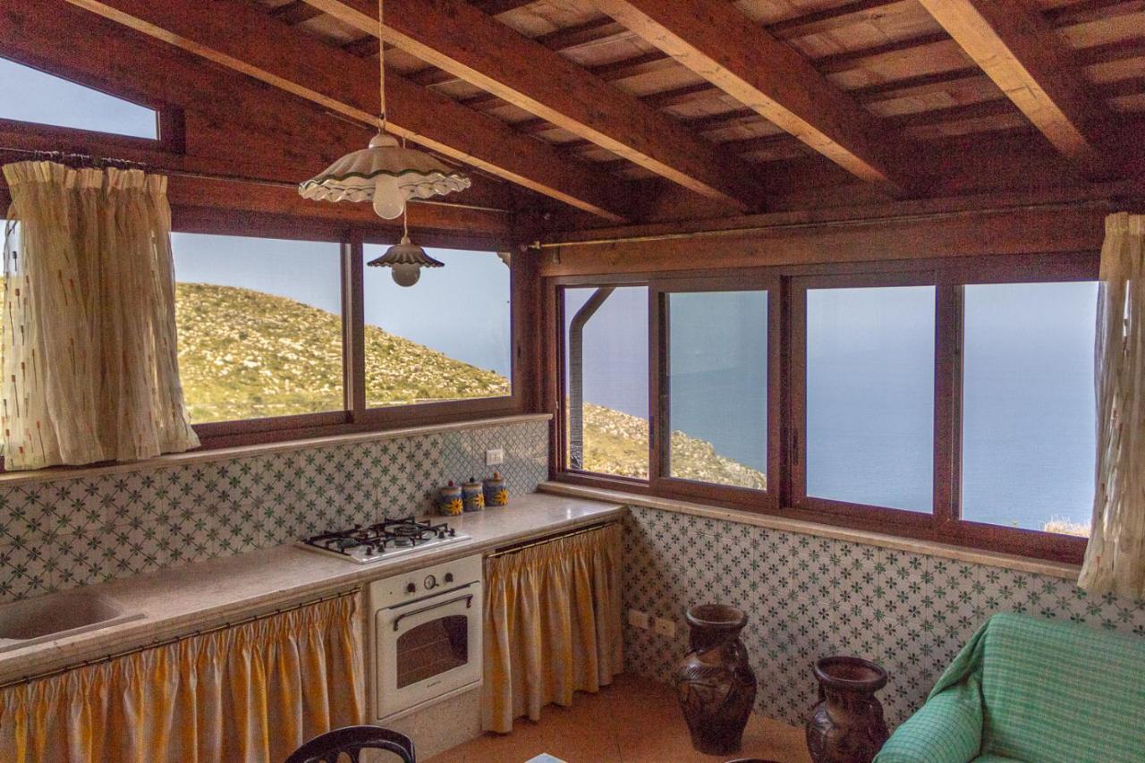 Con Vista Sul Mare *